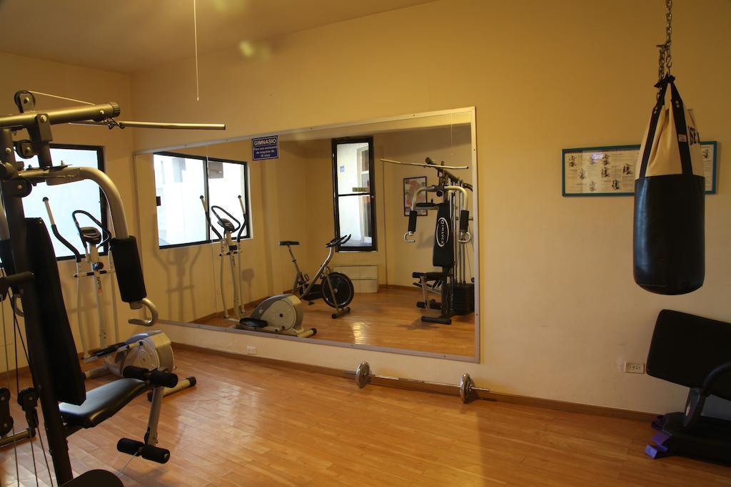 American Inn Hotel & Suites Parral Bagian luar foto